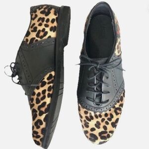 G.H. Bass Leopard Print Oxford Wingtip Shoes Womens Size 9
